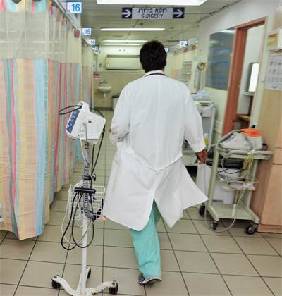 ביה&quot;ח ברזילי באשקלון. רופאים מעדיפים לעבוד במרכז הארץ / צילום: Shutterstock
