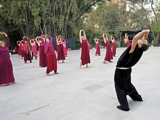 קלאב מד / צלם: צילום: Osho International Foundation, Switzerland, www.osho.com