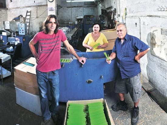 חיים בשן, 65, בעליו של מפעל ב.ד.פלסטיקה / צלם: רפי קוץ