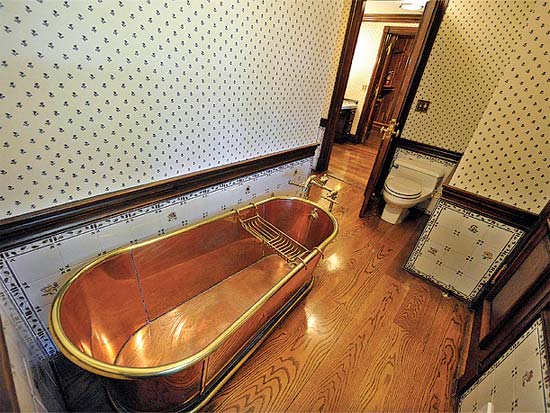  אמבטיית הברונזה באחוזת נוורלנד / צלם: רויטרס