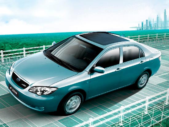 החשמלית הנטענת של BYD הסינית \ צלם: יחצ החשמלית הנטענת של BYD הסינית \ צלם: יחצ