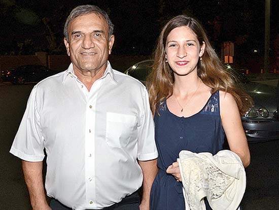רוני והסבא בינו צדיק, חתונת רון ועדי רוטר / צילום: יחצ רוני והסבא בינו צדיק, חתונת רון ועדי רוטר / צילום: יחצ