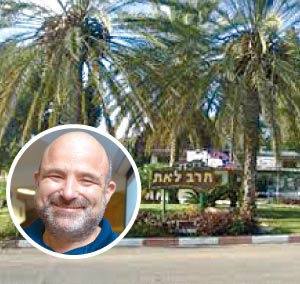 ניר למפרט / צלם: ליאת מנדל ויחצ ניר למפרט / צלם: ליאת מנדל ויחצ
