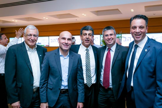 רועי כהן, משה אשר, אהוד רצאבי, אפי נווה ופרופ' שלמה מור יוסף / צילום: יחצ רועי כהן, משה אשר, אהוד רצאבי, אפי נווה ופרופ' שלמה מור יוסף / צילום: יחצ