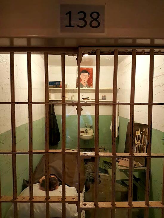 תא בכלא אלקטרז/  צילום:ספיר פרץ-זילברמן 