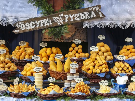 אוכל בקרקוב / צילום: Shutterstock/ א.ס.א.פ קרייטיב אוכל בקרקוב / צילום: Shutterstock/ א.ס.א.פ קרייטיב
