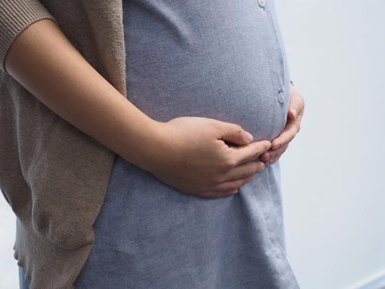מינוי האם כאפוטרופוס לעובר/ צילום: Shutterstock/ א.ס.א.פ קרייטיב מינוי האם כאפוטרופוס לעובר/ צילום: Shutterstock/ א.ס.א.פ קרייטיב