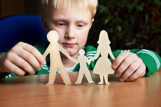 מזונות קטינים/ צילום: Shutterstock/ א.ס.א.פ קרייטיב מזונות קטינים/ צילום: Shutterstock/ א.ס.א.פ קרייטיב