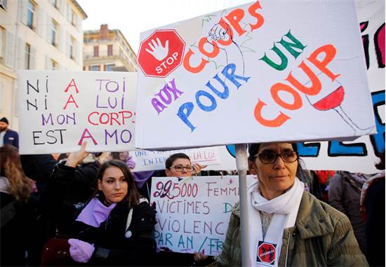 הפגנות מחאה בצרפת על העלאת המס על הדלק / רויטרס
