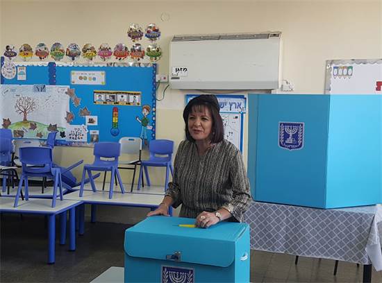 עליזה בלוך / צילום: פאסי קראוס דיגיטל (יחצ) עליזה בלוך / צילום: פאסי קראוס דיגיטל (יחצ)