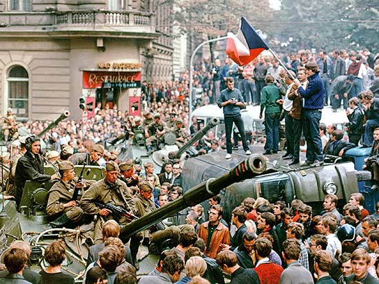 הפגנות הסטודנטים בפראג ב-1968 / צילום: רויטרס - Libor Hajsky