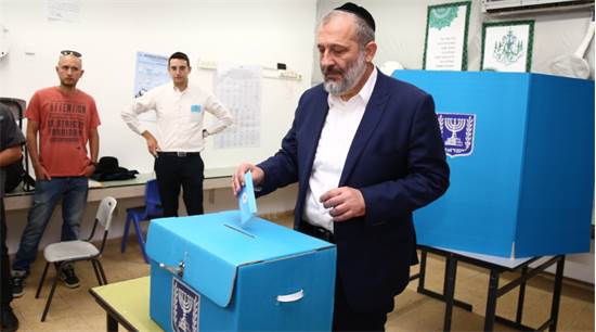 אריה דרעי / צילום: יעקב כהן, יח"צ אריה דרעי / צילום: יעקב כהן, יח"צ