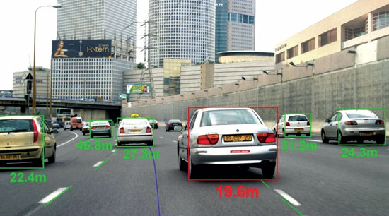 פעילות חיישנים ברכב של מובילאיי / צילום: יחצ פעילות חיישנים ברכב של מובילאיי / צילום: יחצ