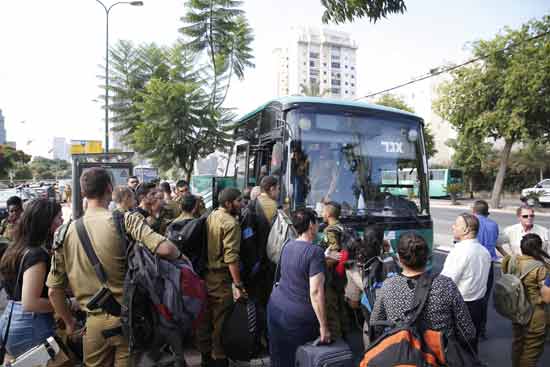 אוטובוס תחבורה ציבורית / צילום: מגד גוזני, וואלה! NEWS