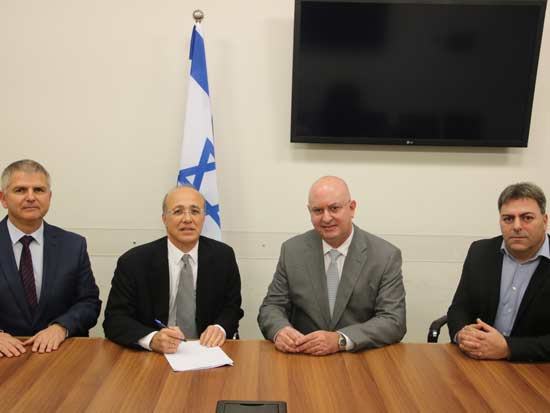 רן מזרחי, מנכ"ל דיוידשילד, אלון קצף, ד"ר משה ברקת, ואייל בן שלוש / צילום: יחצ רן מזרחי, מנכ"ל דיוידשילד, אלון קצף, ד"ר משה ברקת, ואייל בן שלוש / צילום: יחצ