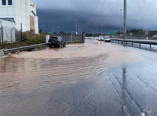 הצפות בתל אביב ובאיילון / צילום: דוברות משטרת ישראל, יח"צ הצפות בתל אביב ובאיילון / צילום: דוברות משטרת ישראל, יח"צ