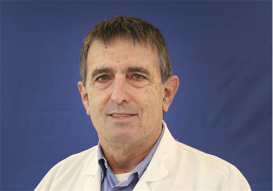 ד"ר אמיר און, מנהל מכון הריאות בבית החולים שיבא / צילום: יח"צ ד"ר אמיר און, מנהל מכון הריאות בבית החולים שיבא / צילום: יח"צ