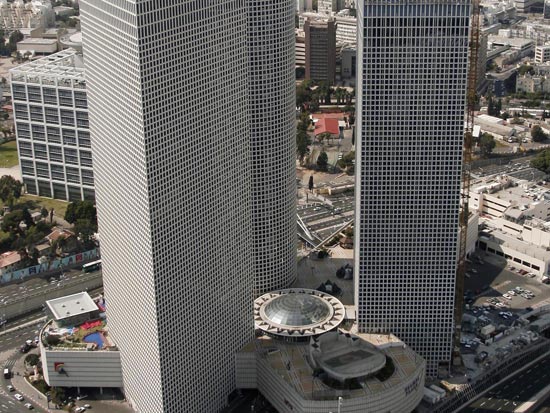מגדלי עזריאלי
