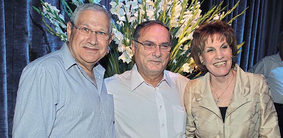 גליה מאור, זאב נהרי, דוד ברודט, בנק לאומי נפרד מזאב נהרי / צילום: יוסי כהן