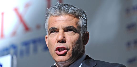 יאיר לפיד / צילום: תמר מצפי