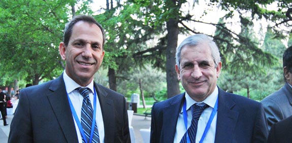שמואל האוזר קרלוס טבארס / צילום: דוברות רשות ניירות ערך