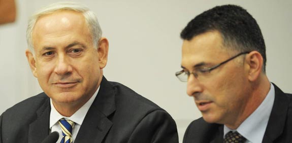 גדעון סער בנימין נתניהו / צלם:  לעמ