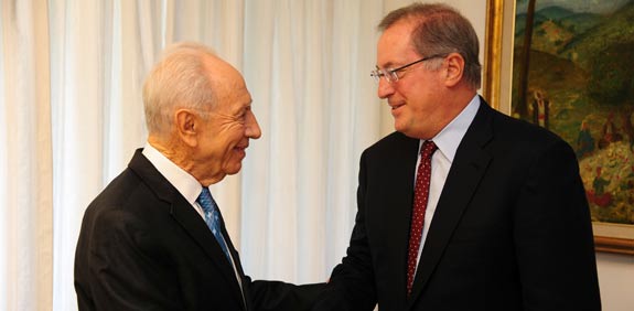 פול אוטיאליני  שמעון פרס / צילום:  קובי גדעון לע"מ