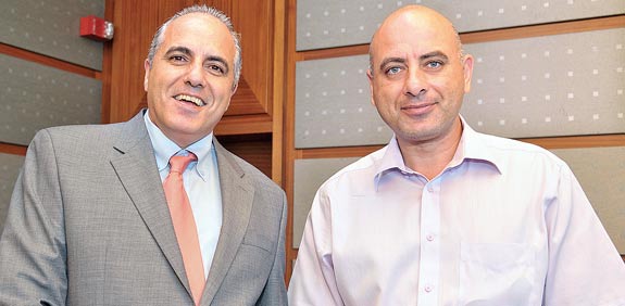 שלום ויוסי עטיה / צלם: תמר מצפי