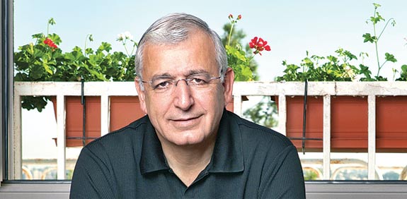 פרופ' שלמה מור יוסף / צילום: ענבל מרמרי