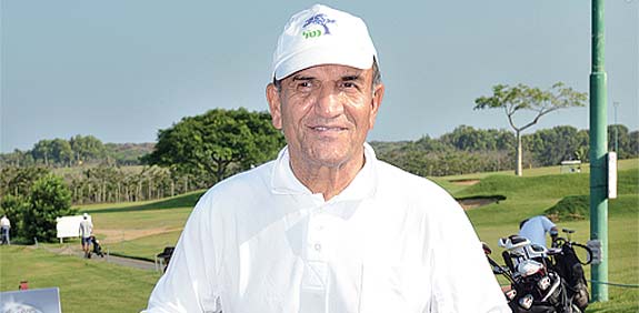 בינו צדיק, טורניר גולף בגעש / צילום: תמר מצפי