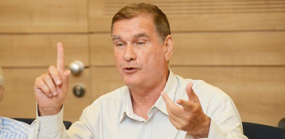 חיים רמון   / צלם: איל יצהר