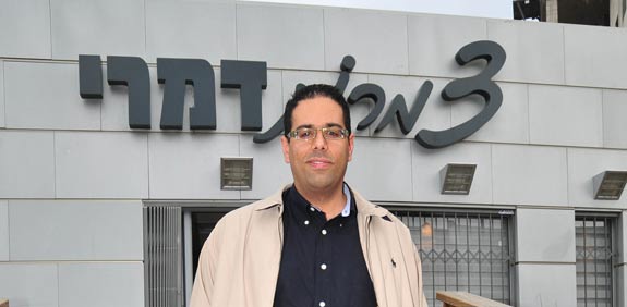 עמוס דבוש  / צילום: תמר מצפי