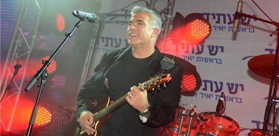 יאיר לפיד / צילום: אלעד גוטמן