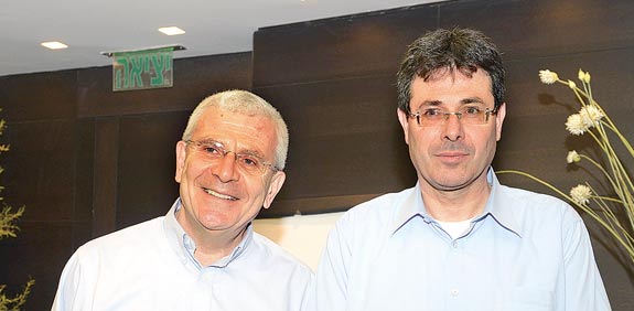 אלדד פרישר אלי יונס / צילום: תמר מצפי