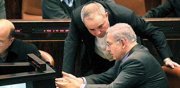 בנימין נתניהו ויובל שטייניץ / צילום: אוריה תדמור