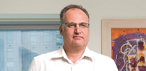 עו"ד ישראל שמעונוב / צילום: יונתן בלום
