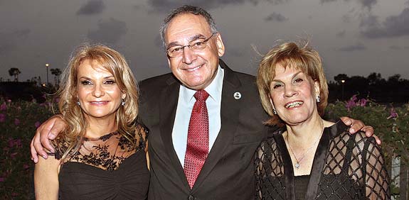 גליה מאור, זאב רוטשטיין, ורד גרינבאום, אגודת ידידי המרכז הרפואי שיבא תל השומר / צילום: יוסי כהן