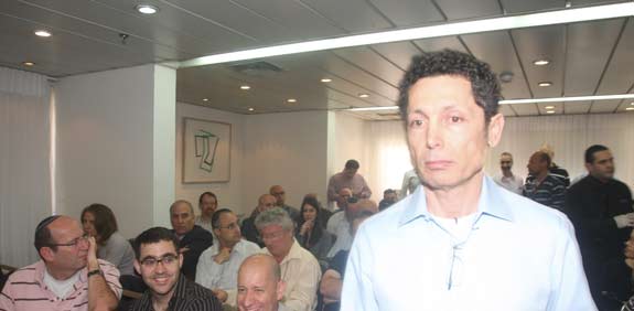 הרצל חבס היום באספת אגח / צילום: רוני שיצר