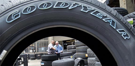 goodyear / צילום: בלומברג