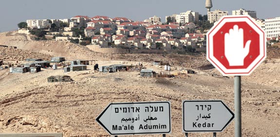 ניסוי בפייסבוק במציאות / מתוך: צילום מסך יוטיוב