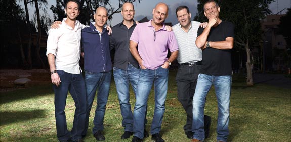 דני נטלר גיל סמסונוב חנן גליקמן יגאל שמיר רונן גולדשמידט ורועי גפן / צילום: איל יצהר