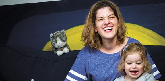 גלית עופר ובתה / צילום: שלומי יוסף