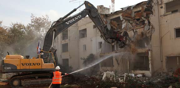 Neve Sharet demolition