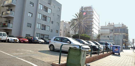 המגרש במתחם "תל אביב הקטנה" / צילום: תמר מצפי