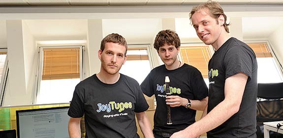 המייסדים של JoyTunes / צילום: תמר מצפי
