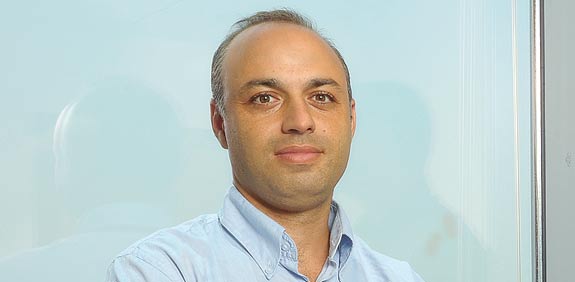 שמעון אוליאל / צילום: איל יצהר