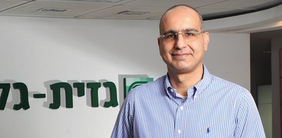 רוני סופר / צילום: איל יצהר