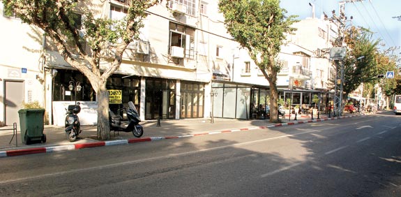 חנויות נטשות בתל אביב / צילום: מאיר יניב