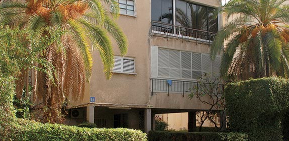 בנין בשרת 16, תל אביב / צילום: אלי יהב