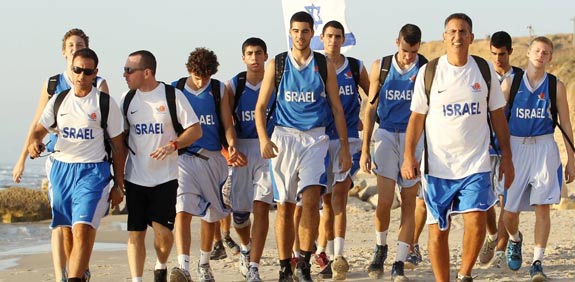 שחקני הכדורסל באקדמיה של וינגייט / צילום: עודד קרני, איגוד הכדורסל